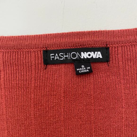 Fashion Nova Red Ribbed Knit Wrap Sweater Size Small - Picture 3 of 5
